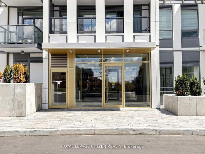 Property Photo:  1005 Dundas Avenue 324  ON L6H 8C7 