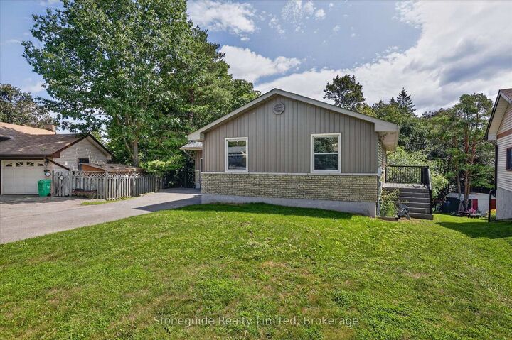 Property Photo:  1261 Pulpit Road  ON K9K 1H4 