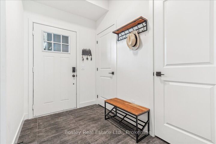 Property Photo:  10 Beausoleil Lane 106  ON L9Y 0H2 