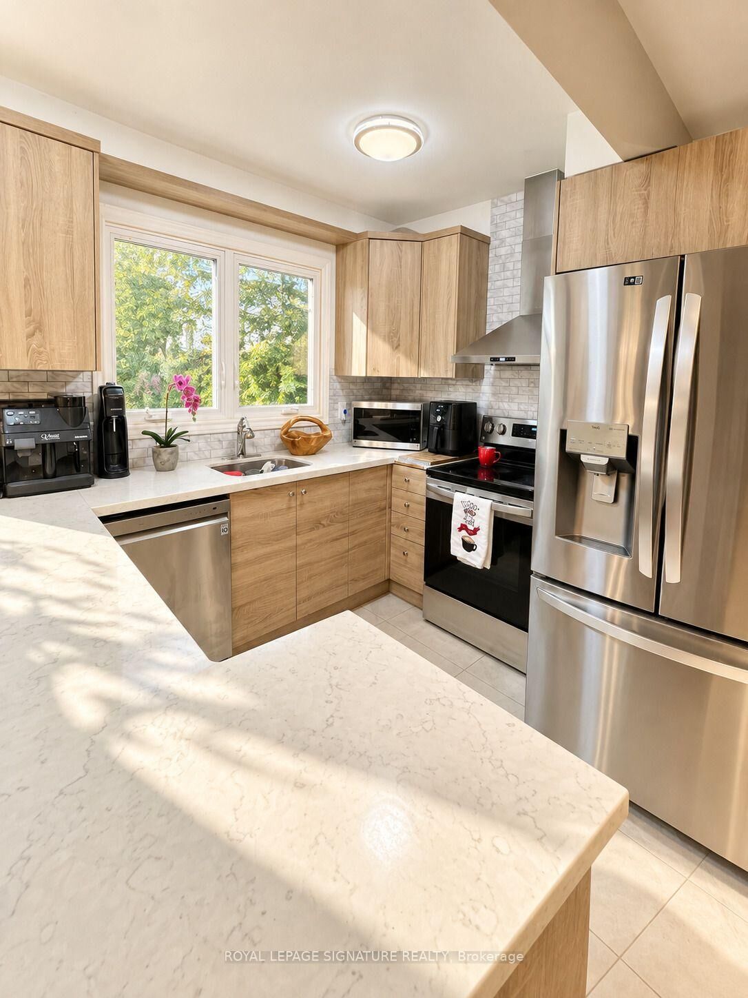 Property Photo:  32 Hargrave Road  ON K0M 2B0 