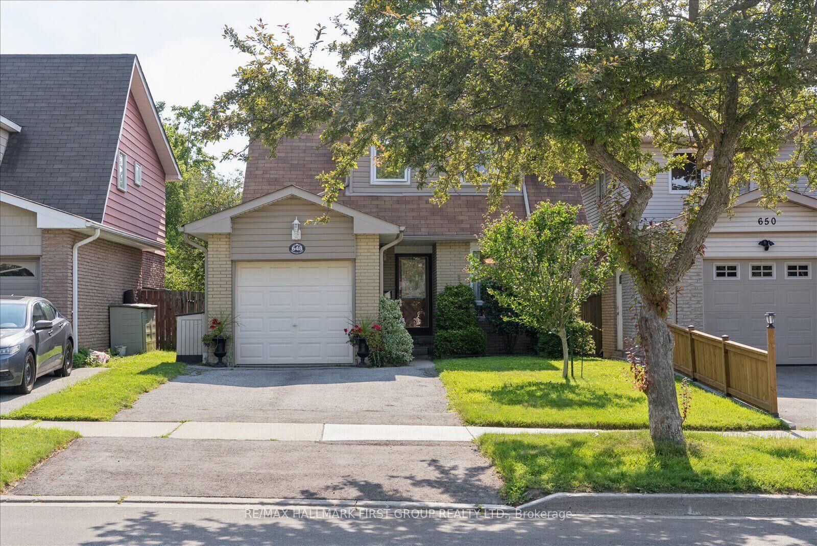 Property Photo:  648 Creekview Circle  ON L1W 2Z7 