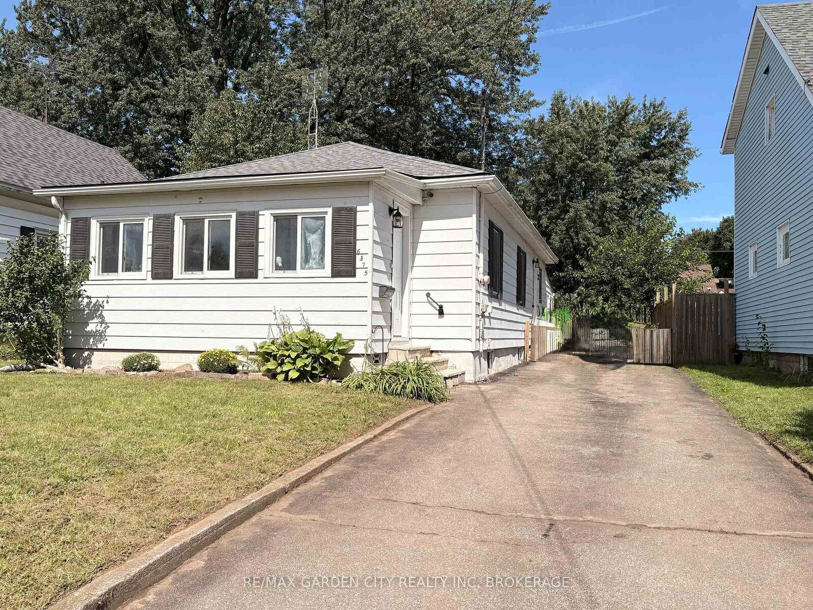 Property Photo:  6375 Culp Street  ON L2G 2C2 