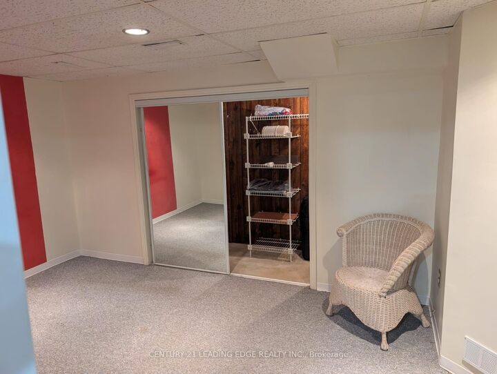 Property Photo:  171 Sexton Crescent Basement  ON M2H 2L7 