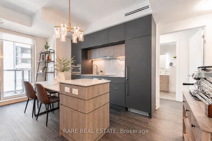 Property Photo:  185 Alberta Avenue 410  ON M6C 0A5 