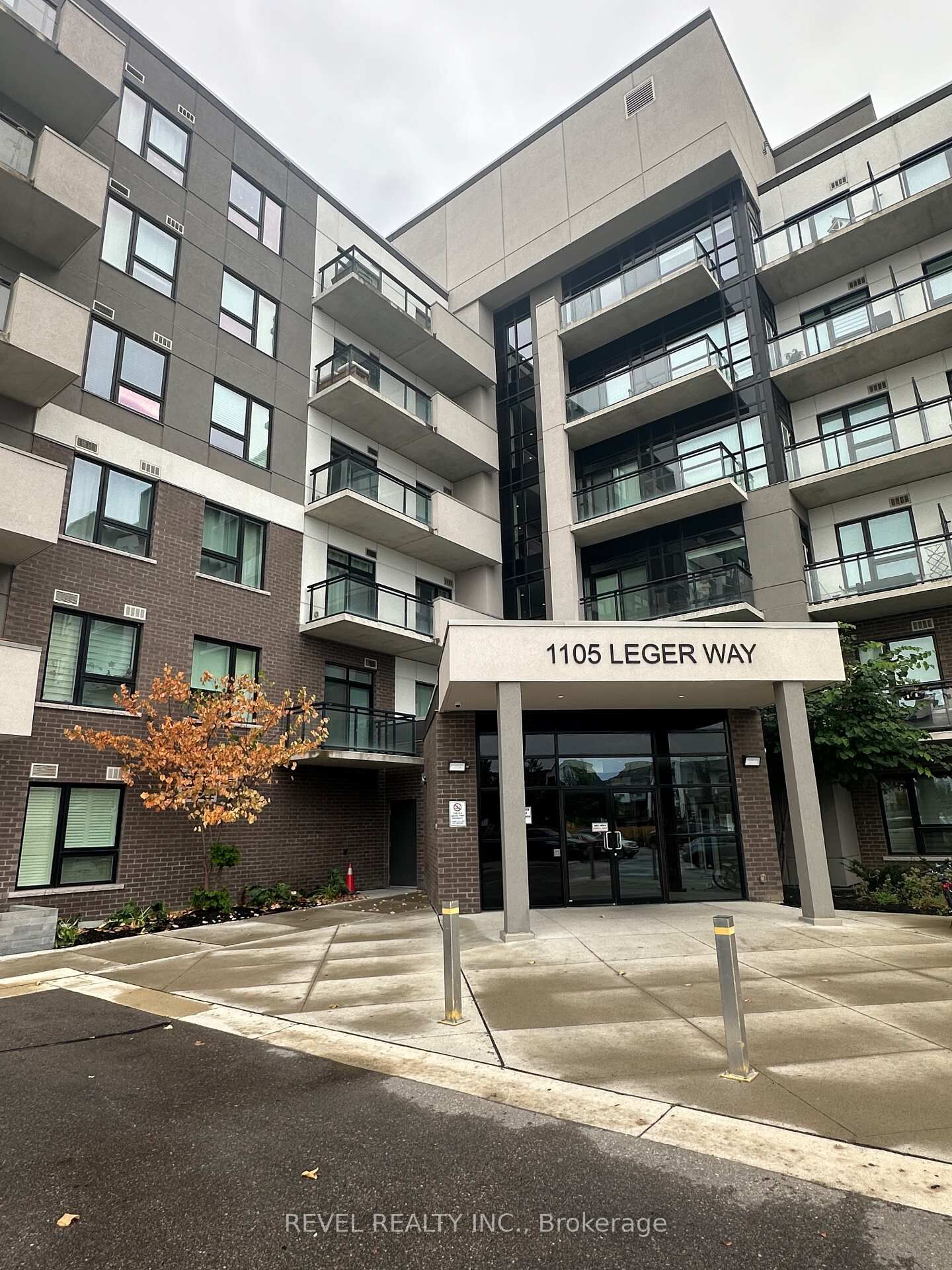 Property Photo:  1105 Leger Way 213  ON L9E 1K7 