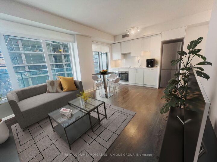 Property Photo:  99 Broadway Avenue 3503  ON M4P 0E3 