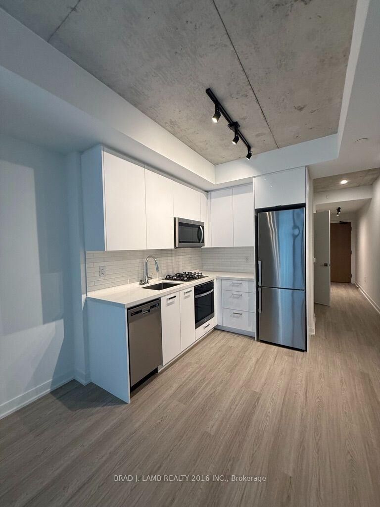 Property Photo:  195 McCaul Street 405  ON M5T 0E5 