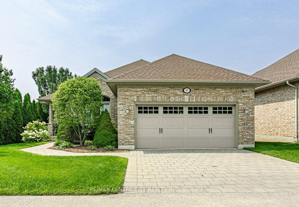 Property Photo:  100 Southgate Parkway 37  ON N5R 6M3 