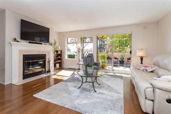 Property Photo:  909 Admirals Rd #28  BC V9A 2P1 