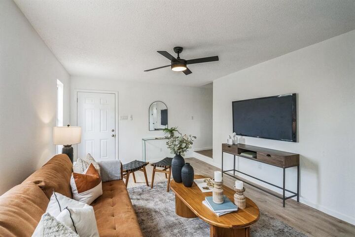 Property Photo: 6914 Rifle Bend A TX 78736