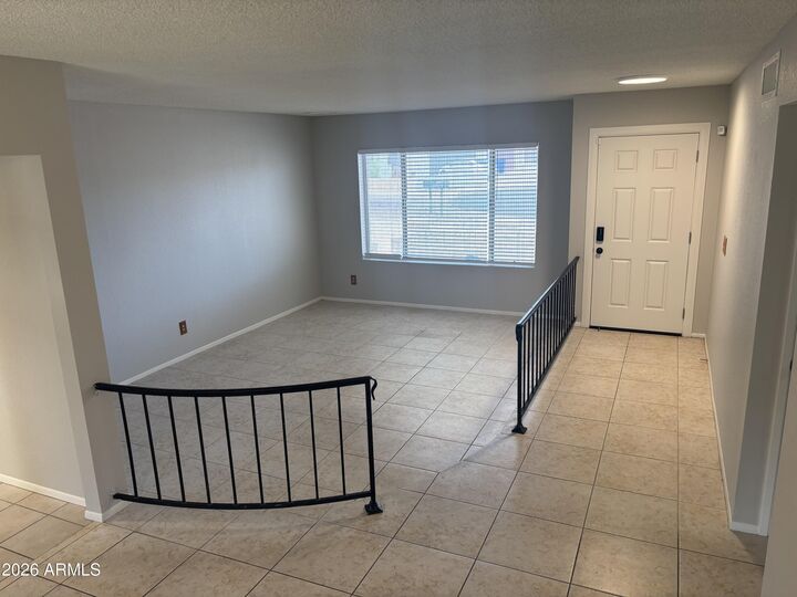 Property Photo:  1237 W Ellis Street  AZ 85201 