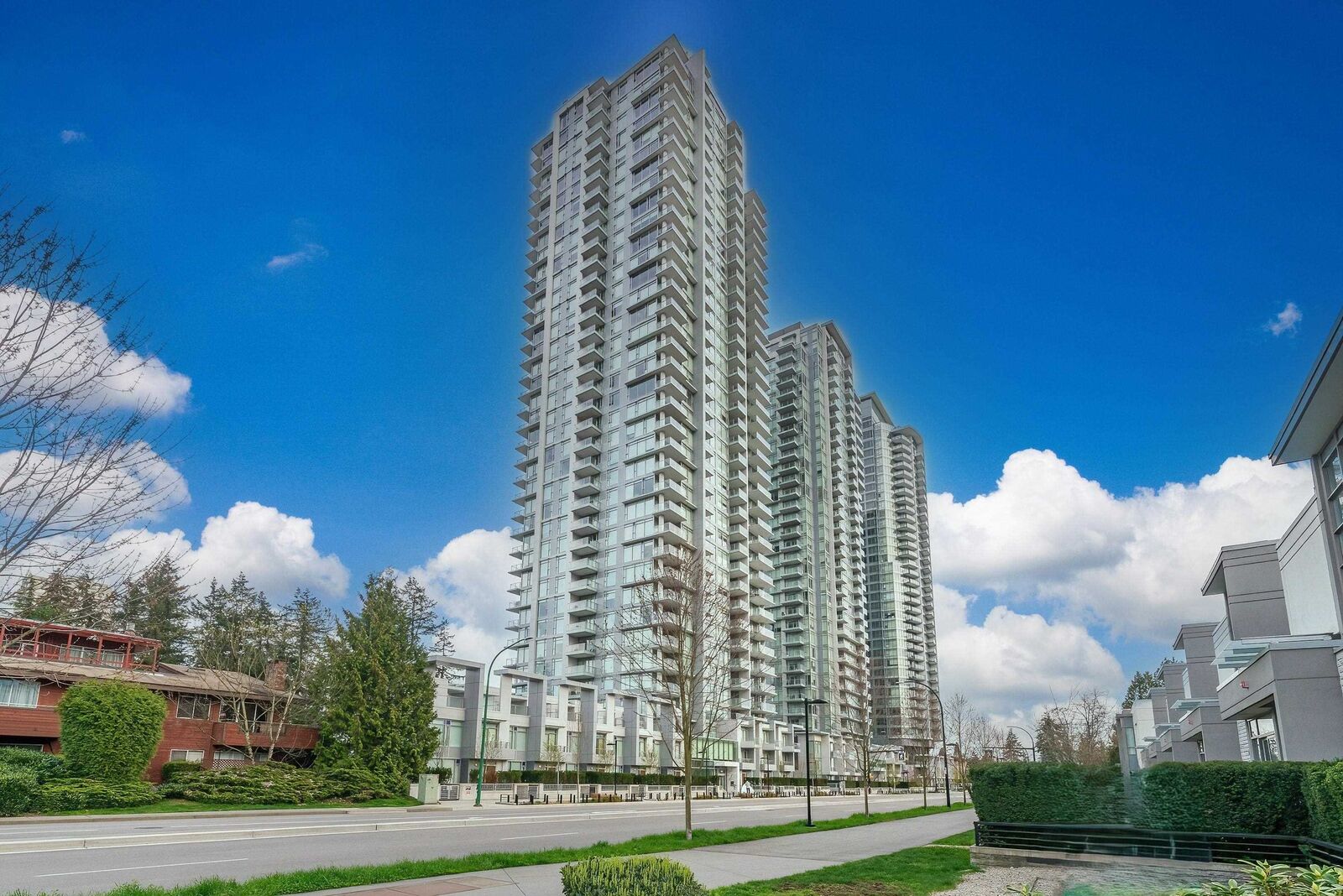 Property Photo: 6538 Nelson Avenue 1907 BC V5H 0G5