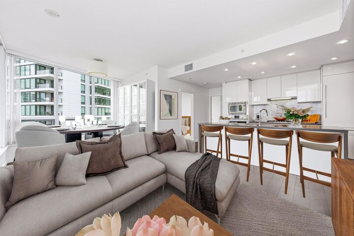 Property Photo:  5628 Birney Avenue 709  BC V6S 0H7 