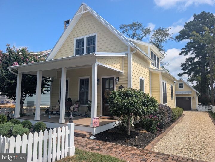 Property Photo:  14274 Calvert Street  MD 20688 