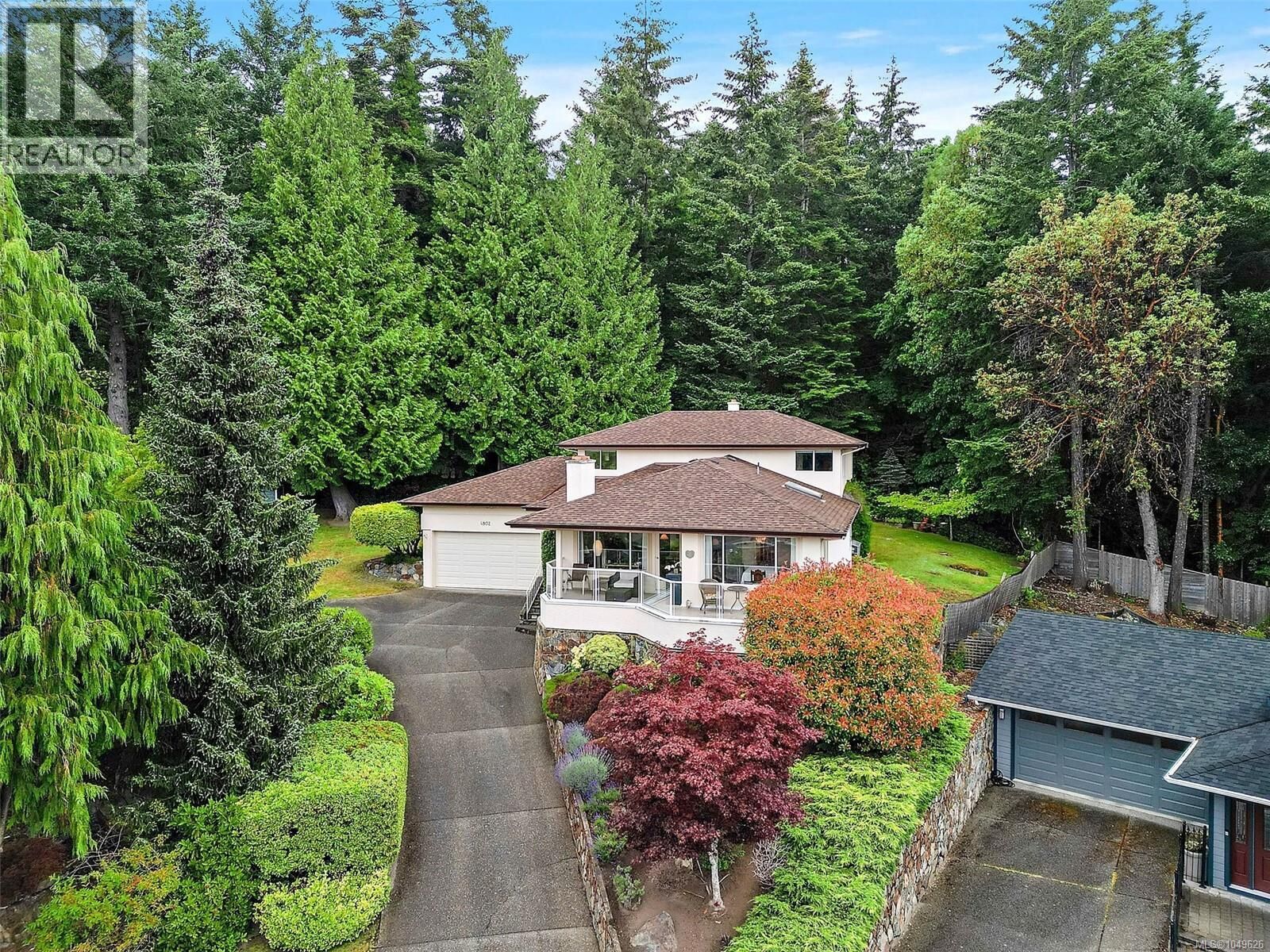 Property Photo: 4802 Amblewood Drive BC V8Y 2S3