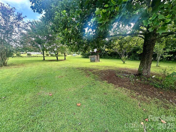 Property Photo:  226 Flat Rock Drive  NC 28092 