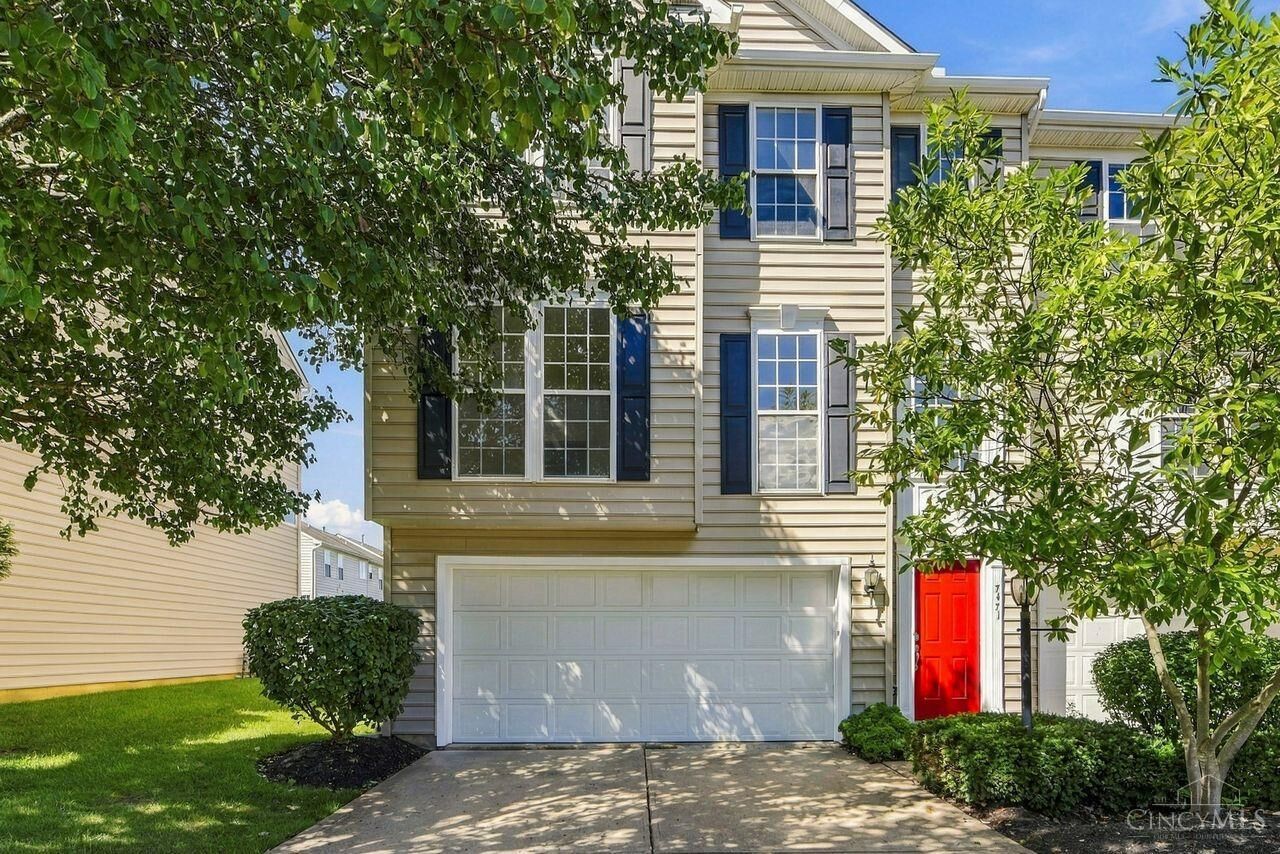Property Photo: 7471 Victoria Falls Avenue OH 45039