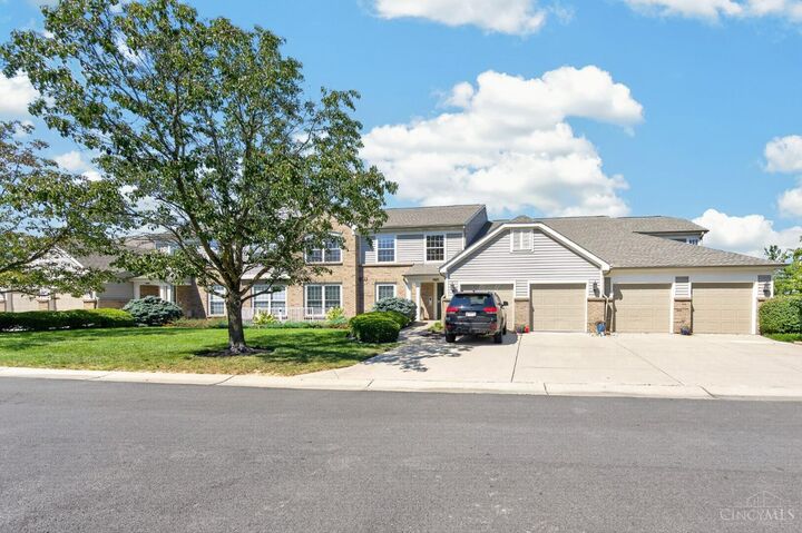 Property Photo: 5562 Baywatch Way OH 45040