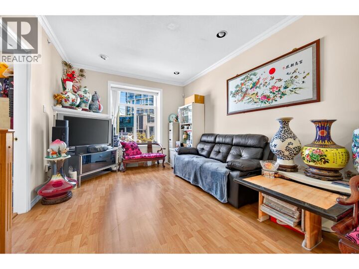 Property Photo:  650 West 70th Avenue  BC V6P 2X1 