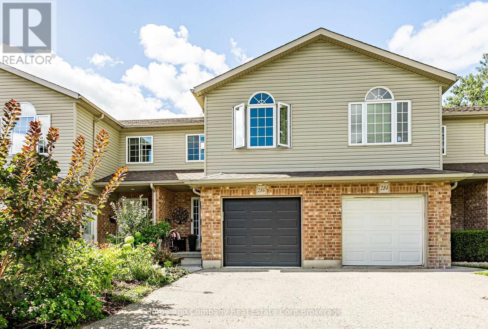 Property Photo:  286 Railway Avenue  ON N5A 2J4 