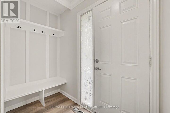Property Photo:  108 Barrow Crescent  ON K2L 2J1 