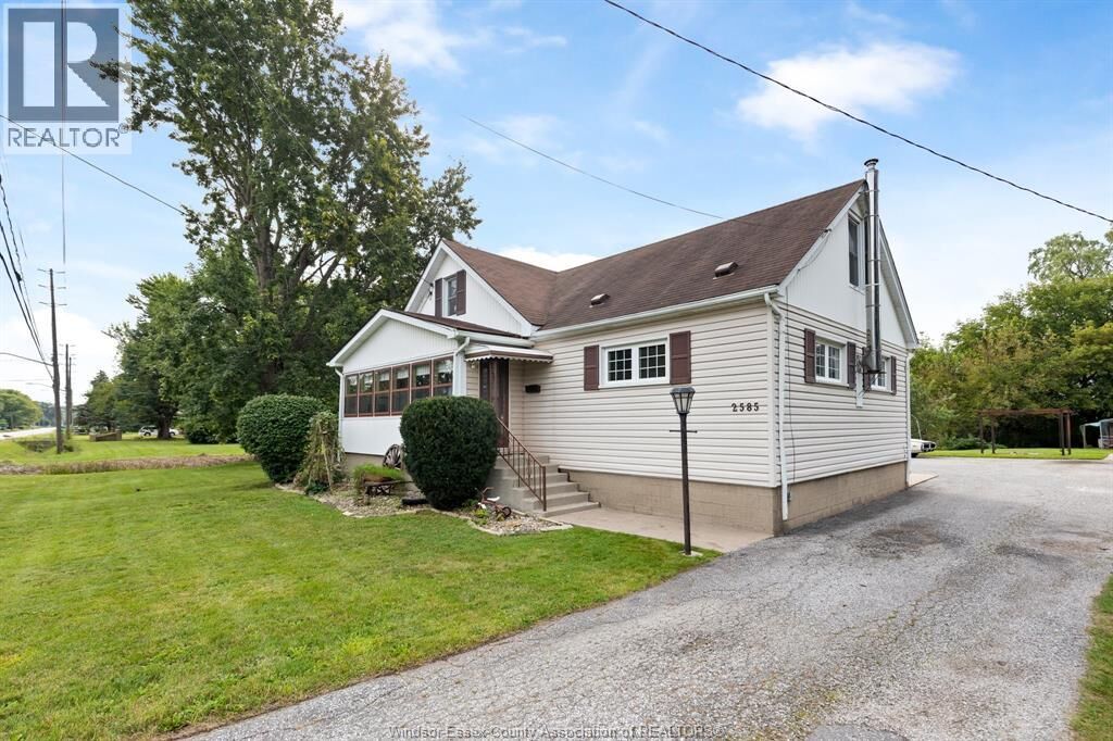 Property Photo:  2585 Bouffard Road  ON N9H 1V9 