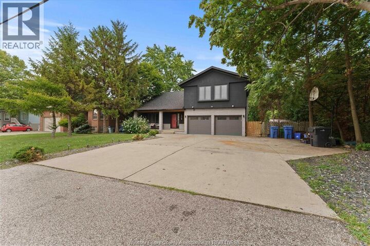 Property Photo:  1718 Lesperance  ON N8N 1Y3 