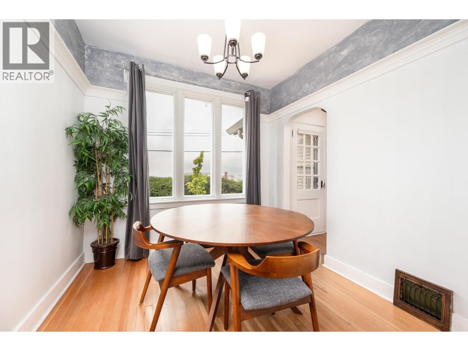 Property Photo:  2605 27 Street  BC V1T 4W1 