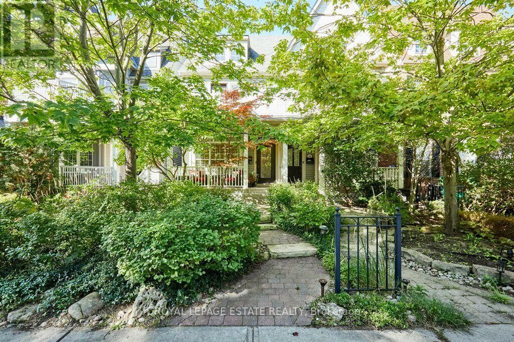 Property Photo:  32 Joseph Duggan Road  ON M4L 3Y2 