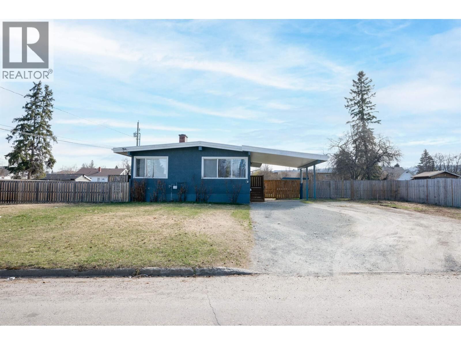 Property Photo:  2144 Redwood Street  BC V2L 2N6 