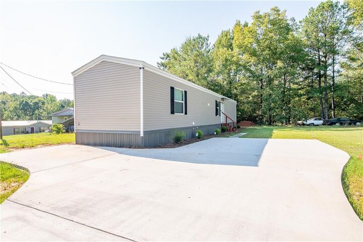 Property Photo:  7A Lily Street  AL 36860 