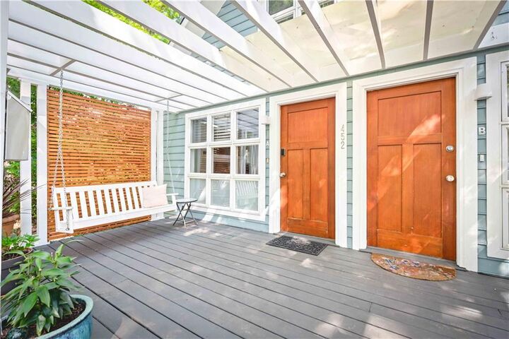Property Photo: 452 Sinclair Avenue GA 30307
