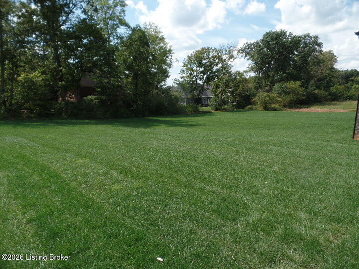 Property Photo: 7206 Sunset Ln KY 40014