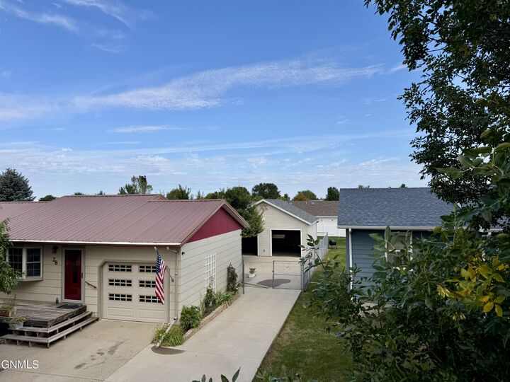 Property Photo: 28 Santee Road ND 58504