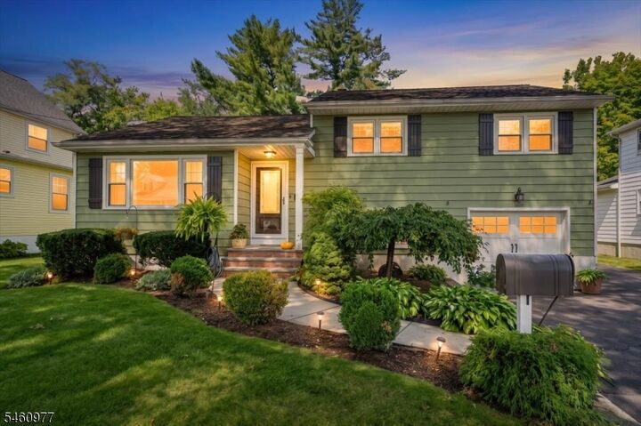 Property Photo:  40 2nd Ave  NJ 07027 