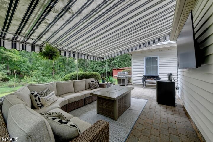 Property Photo:  64 Grove St  NJ 07436 