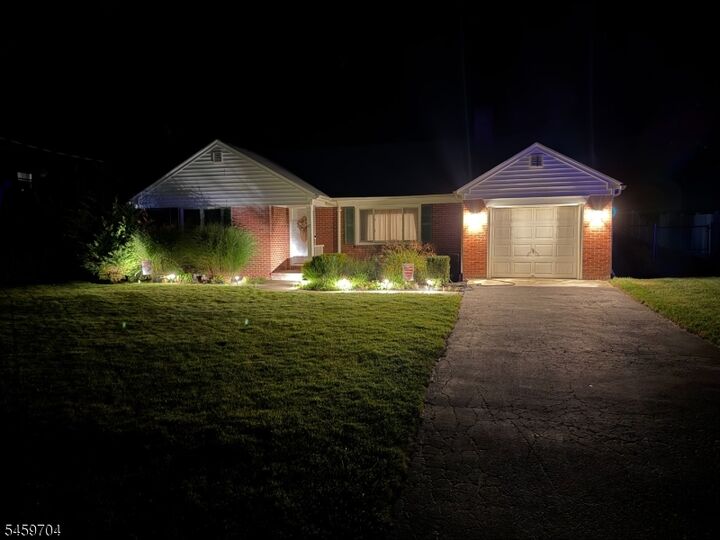 Property Photo:  47 Grove St  NJ 07438 