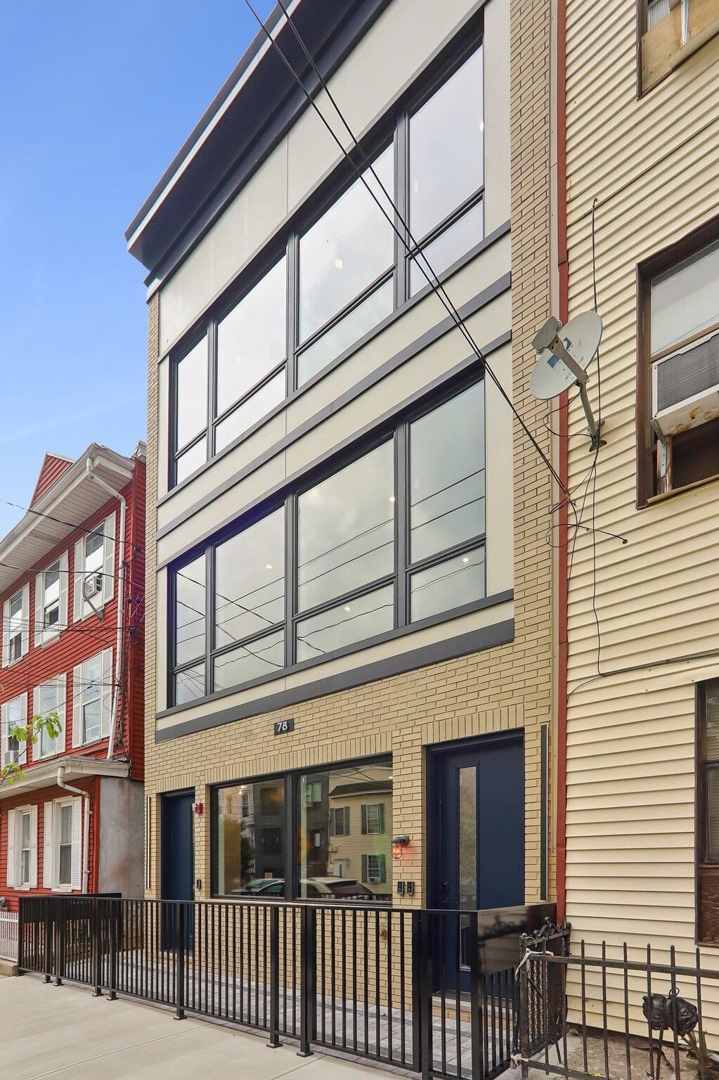 Property Photo:  78 Zabriskie St 2  NJ 07307 