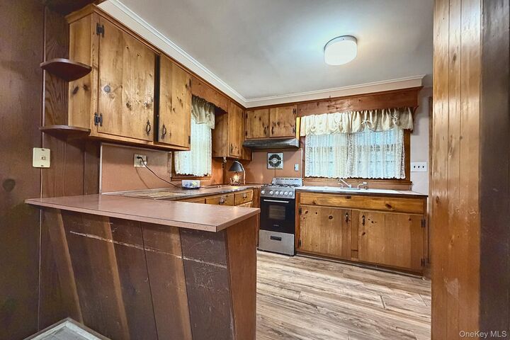 Property Photo: 11 Robinhood Lane NY 11968