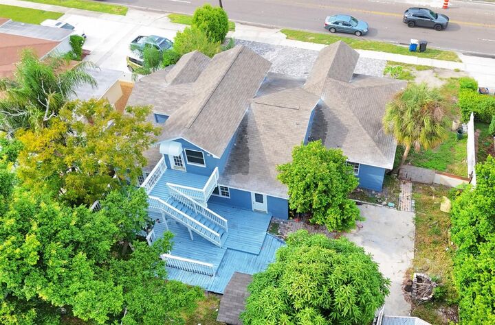 Property Photo: 1655 Drew Street FL 33755