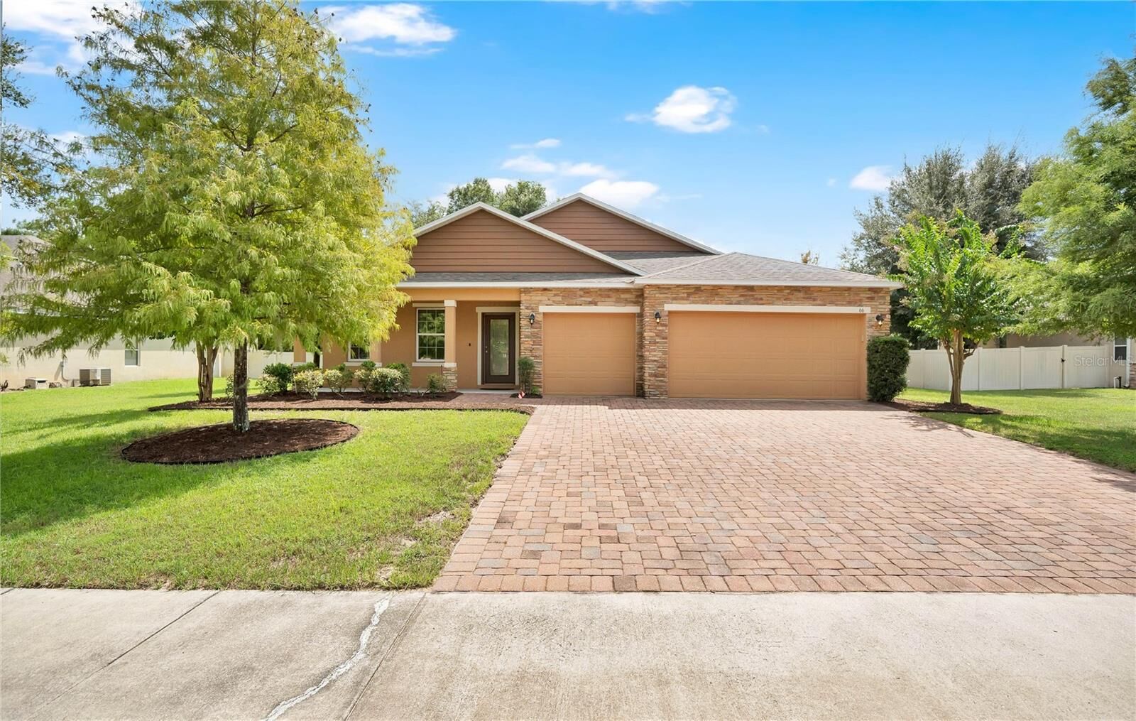 Property Photo:  66 Virginia Avenue  FL 32724 