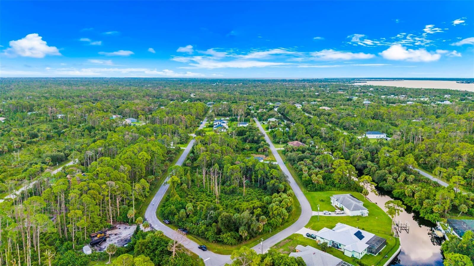 Property Photo: 330 Ramblewood Street FL 33953