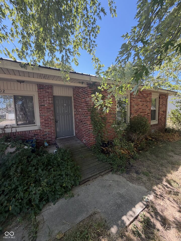 Property Photo:  802 Sprenger Road  IN 47274 