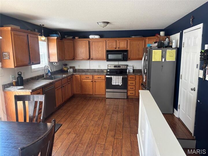 Property Photo:  398 Mark Avenue  MO 63755 