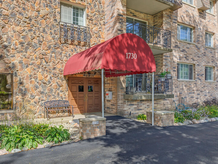 Property Photo:  1730 W Green Tree Rd  WI 53209 