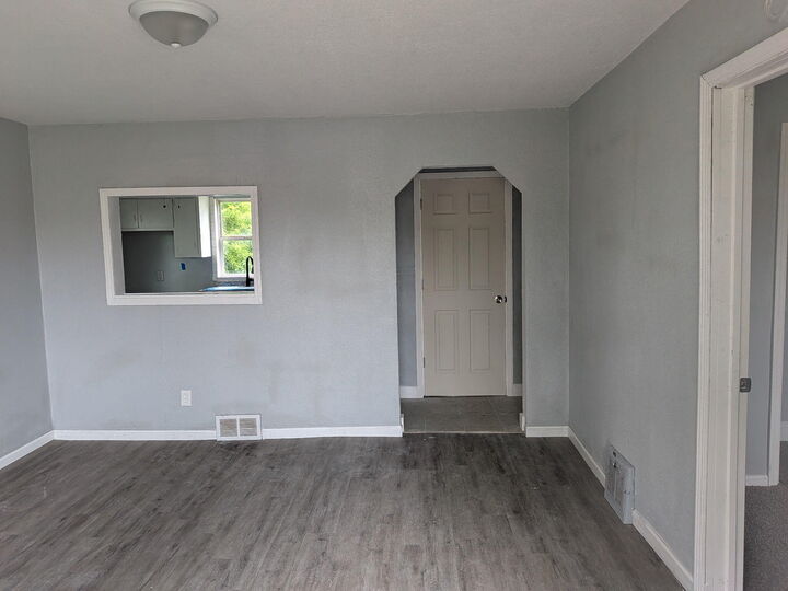 Property Photo: 4323 W Fairmount Ave WI 53218