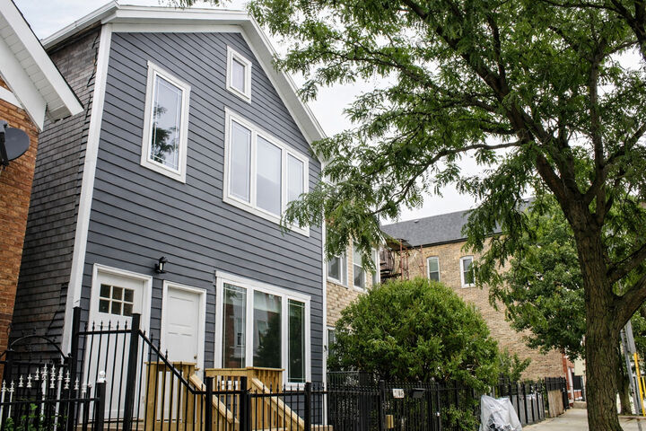 Property Photo:  2146 W 21 Street 1  IL 60608 