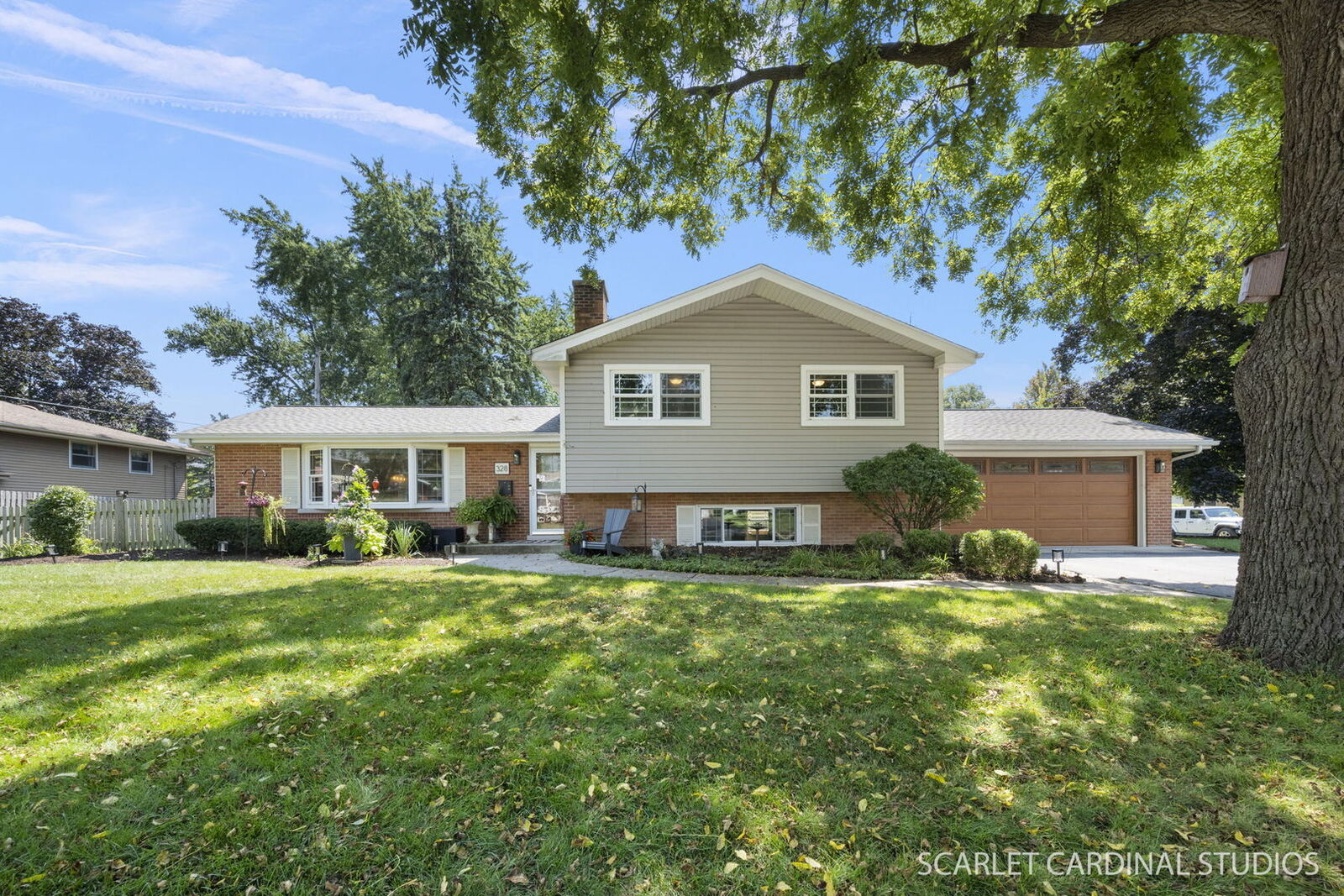 Property Photo:  328 Spruce Drive  IL 60540 