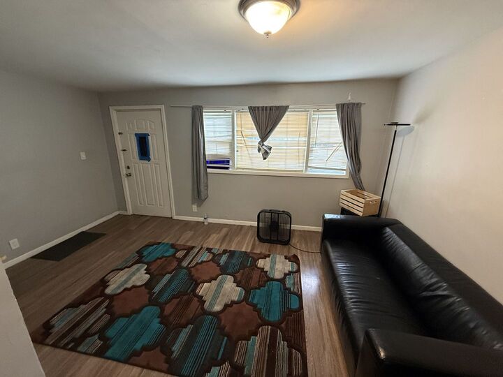 Property Photo: 4812 S Elizabeth Street IL 60609
