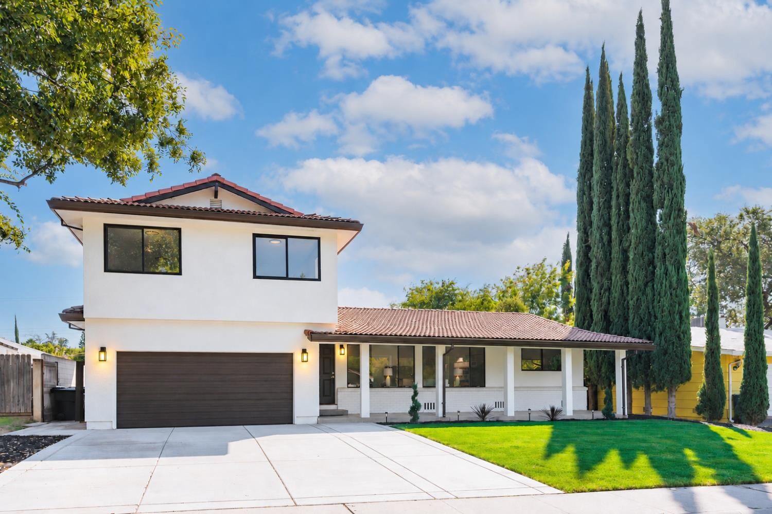 Property Photo: 5058 Martin Way CA 95608